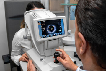 Eye Doctor Tests and Evaluations